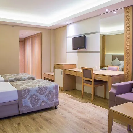 Kahya Aqua & 5* Konaklı